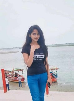 Riya Sharma - escort in Jaipur Photo 2 of 6