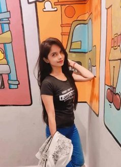 Riya Sharma - escort in Jaipur Photo 3 of 6