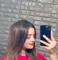 Riya Sharma - escort in Pune