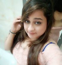 Riya Singh - Masajista in Patiala