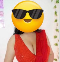 Riya Singh Cam and real Only outcall - puta in New Delhi