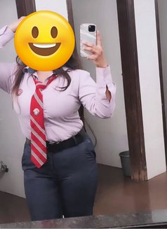Riya Singh Cam and real Only outcall - escort in New Delhi Photo 9 of 13