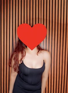 Riya Singh Cam and real Only outcall - escort in New Delhi Photo 5 of 9