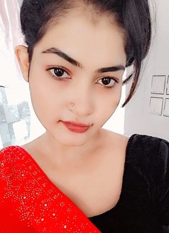 Riya Singh - puta in Ahmedabad Photo 9 of 16