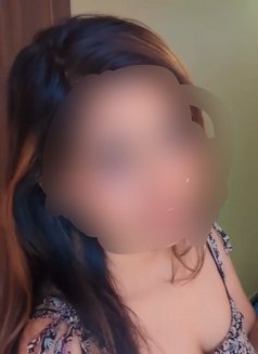 Riya Singh - masseuse in Hyderabad Photo 1 of 1