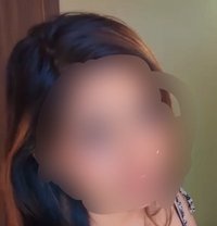 Riya Singh - masseuse in Hyderabad