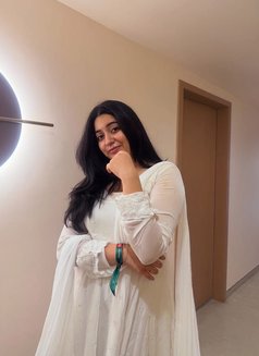 VIP college girl housewife100% genuine - escort in Indore Photo 4 of 4