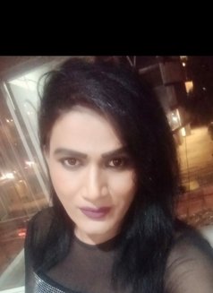 Deepika - Transsexual escort in Bangalore Photo 3 of 3