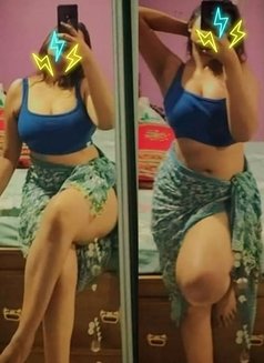 Riya Tamil cam - massage & Xxx - escort in Colombo Photo 4 of 13