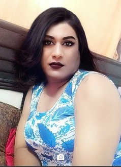 Riya Teena - Transsexual escort in New Delhi Photo 11 of 13