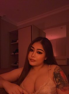 Riya - escort in Khobar Photo 10 of 16
