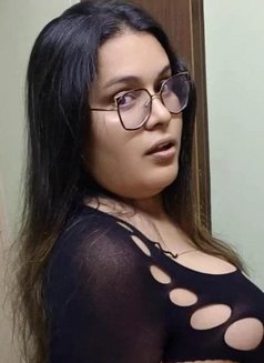 Riya Tranny Shemale in Bangalore - Transsexual escort in Bangalore Photo 2 of 6