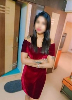 Riya Webcam (Rmeet & Sex Chat) - puta in Chennai Photo 2 of 2