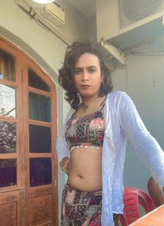 Riyaa - Acompañantes transexual in Pune Photo 11 of 15
