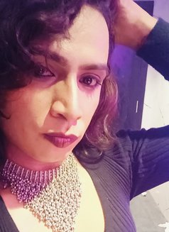 Riyaa - Acompañantes transexual in Pune Photo 13 of 15