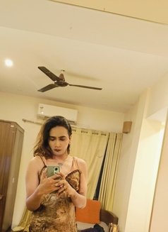 Riyaa - Transsexual escort in Pune Photo 3 of 6