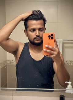 رياض الصبي البري - Male escort in Riyadh Photo 3 of 3