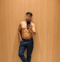 Riyan - Acompañantes masculino in New Delhi