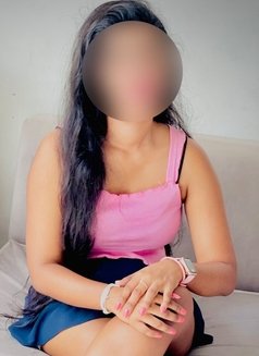 Riyana Steshni - escort in Colombo Photo 4 of 4