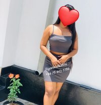 Riyana Steshni - escort in Colombo