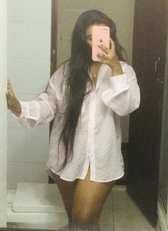 Riyana Steshni - escort in Colombo Photo 7 of 7