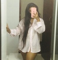 Riyana Steshni - puta in Colombo Photo 7 of 7