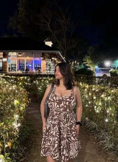 Riyanshi - escort in Jaipur Photo 1 of 5