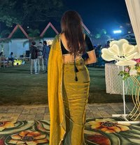 RIYANSHI🥀 CAM SHOW Real Meet🥀 (GFE - puta in Mumbai Photo 3 of 4