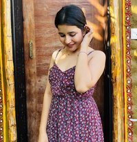 RIYANSHI CAM SHOW And Real Meet (GFE - escort in Mumbai Photo 5 of 5