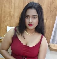 Riyanshi - escort in Mumbai