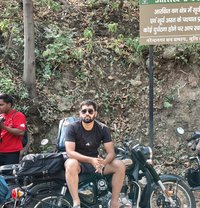 Riyanshu - Male adult performer in Gurgaon