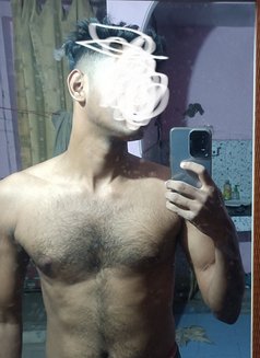 Riyaz - Male escort in Kolkata Photo 1 of 1
