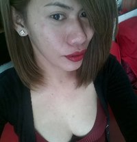 Riz Correa - Transsexual escort in Olomouc