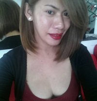 Riz Correa - Transsexual escort in Olomouc