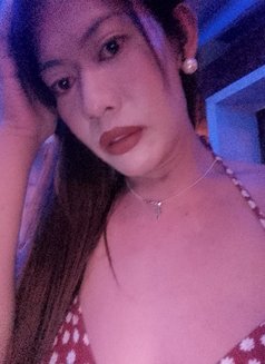 Riz Correa - Transsexual escort in Olomouc Photo 9 of 10