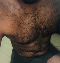 Rizny Hard licker For Milfs and ladies - Male escort in Colombo