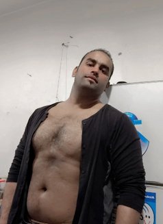 Rizwan Khan - Male escort in Riyadh Photo 5 of 13
