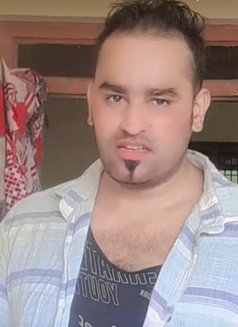 Rizwan Khan - Male escort in Riyadh Photo 10 of 13