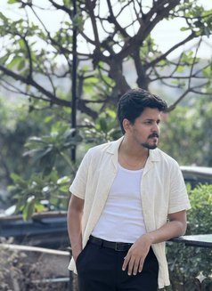 Rizwan V - Male escort in Hyderabad Photo 3 of 3