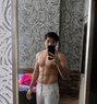 Rizzler - Acompañantes masculino in New Delhi Photo 5 of 6