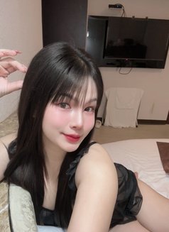 Rjeenny - masseuse in Ko Samui Photo 6 of 7