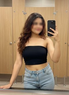 Rmeet🥀{webcam & sex chat}🥀Available - escort in Kochi Photo 2 of 2