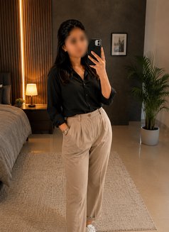 Rmeet🥀{webcam & sex chat}🥀Available - puta in Kochi Photo 2 of 2