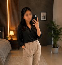 Rmeet🥀{webcam & sex chat}🥀Available - escort in Kochi