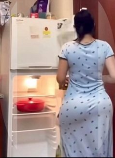 Rna Syri - escort in Dubai Photo 1 of 3