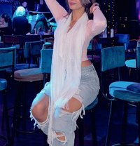 Roaa - escort in Cairo Photo 1 of 6