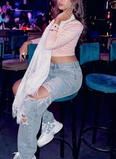 Roaa - escort in Cairo Photo 2 of 6