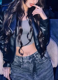 Roaa - escort in Cairo Photo 3 of 6