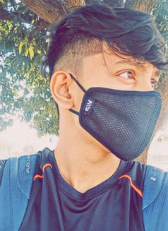 Roar - Male escort in Ahmedabad Photo 4 of 4