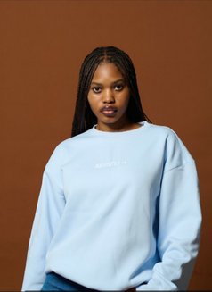 Robby. Hot Erotic Queen - puta in Kathmandu Photo 8 of 17